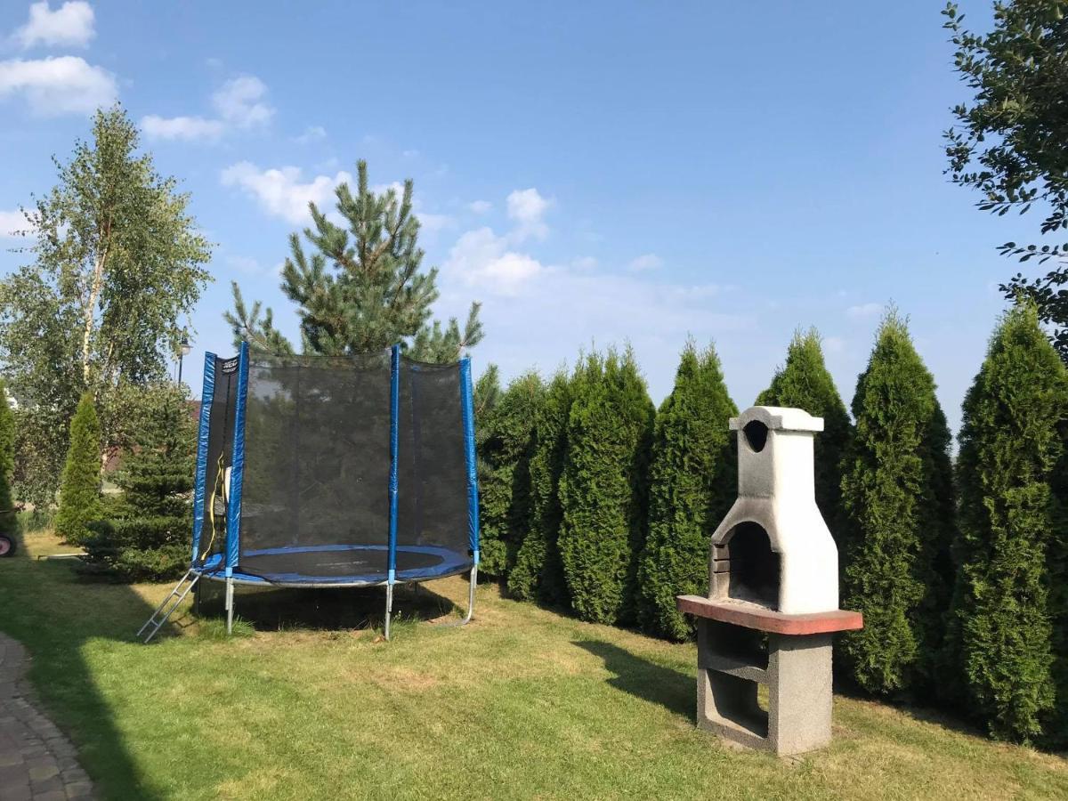 Domki Kapitanskie Z Prywatnym Polem Do Gry W Mini Golf Rewal Exteriér fotografie